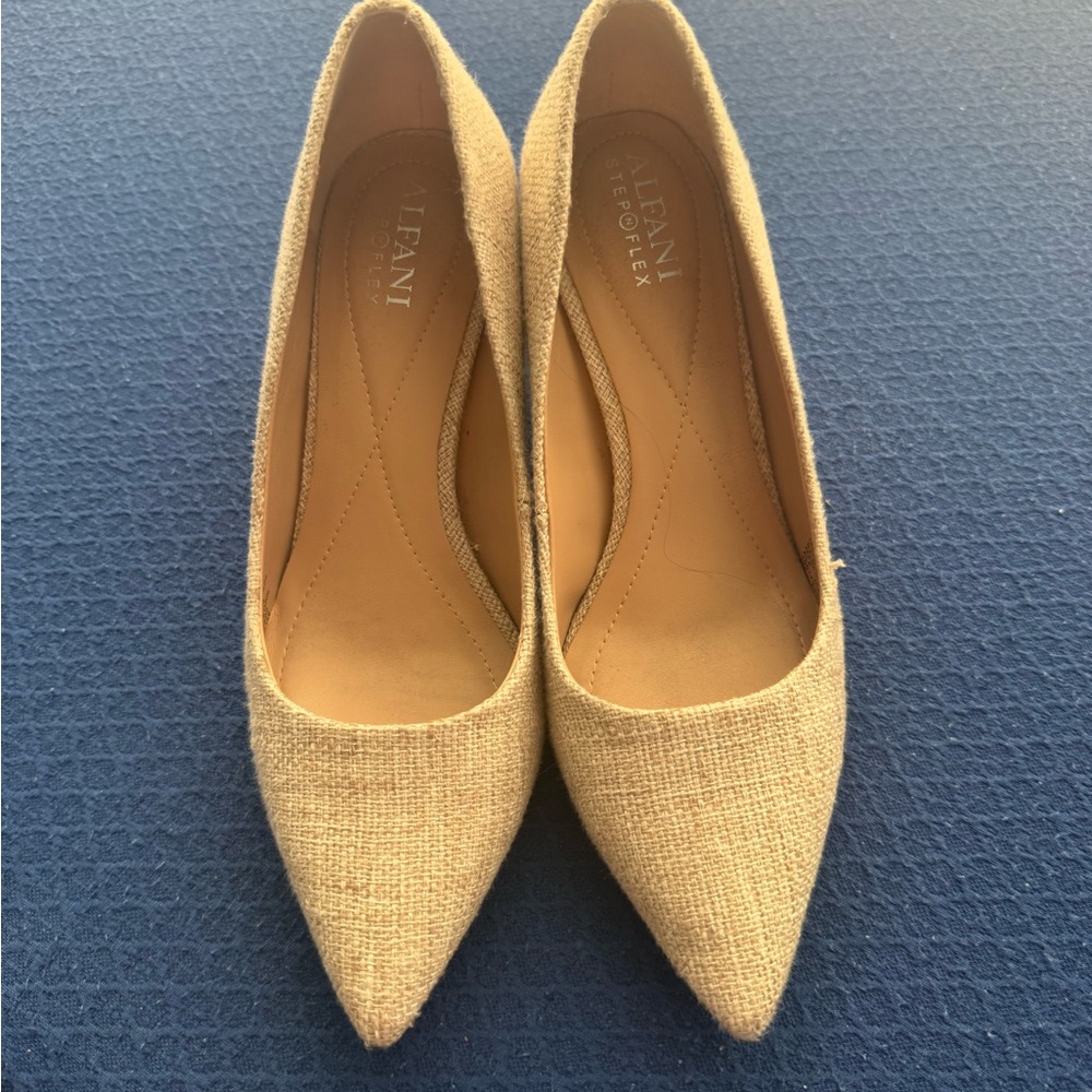 Alfani Tan Heels Classic Professional Design
